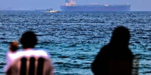 إيران
      تسيطر
      على
      سفينة
      مملوكة
      لرجل
      أعمال
      إسرائيلي
